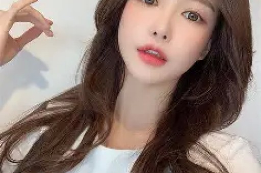 3500家连锁店女网红艾琳演豪门戏翻车涉嫌欺诈中老年人