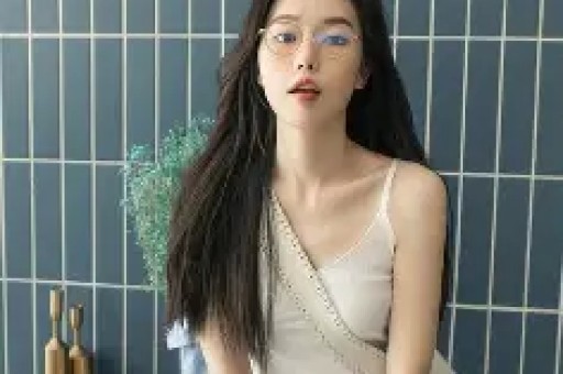 娱乐圈大事件！顶流耍大牌、韩红道歉、网红被拘罗晋意外现身